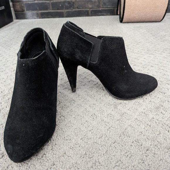 Black Shooties - Picture 4 of 6